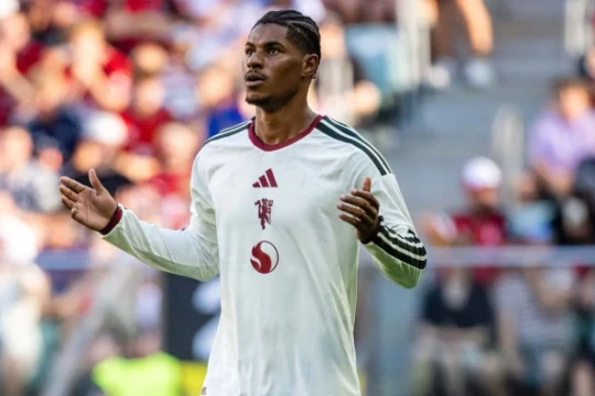 Marcus Rashford mang tư duy pressing từ Barcelona về Man Utd trong ngày tái xuất trước AC Milan