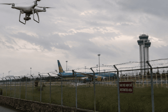UAV xâm nhập sân bay xử lý thế nào, ai chịu trách nhiệm?