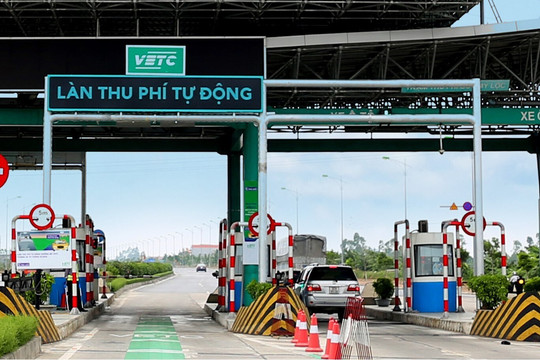Không muốn trả phí Ví VETC, chủ xe chọn cách nào?