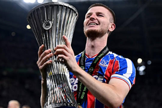 Man United dốc 80 triệu bảng mua Adam Wharton: Nước đi chiến lược của Michael Carrick