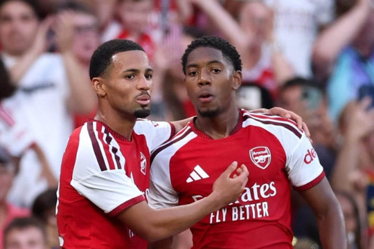 Arsenal cân nhắc tương lai Ethan Nwaneri trước áp lực quy tắc tài chính và đội hình chật chội