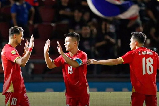 Tuyển Việt Nam áp đảo Thái Lan và lập kỷ lục ghi bàn lịch sử ở chung kết ASEAN Cup 2026