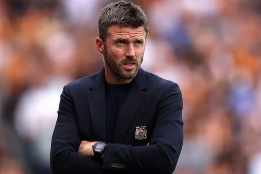 Michael Carrick nói MU phải tìm lời giải sau thất bại 0-2 trước Hull City ở trận mở màn
