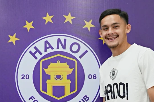 Hà Nội FC chính thức chiêu mộ tiền đạo Việt kiều Pháp Aymeric Faurand-Tournaire từ Ligue 2