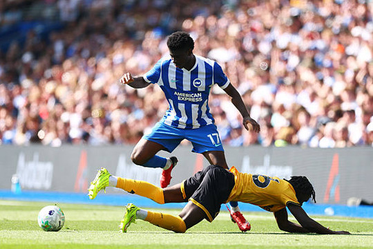 Carlos Baleba: Lời giải hoàn hảo cho tuyến giữa bế tắc của Man Utd sau trận thua Hull City