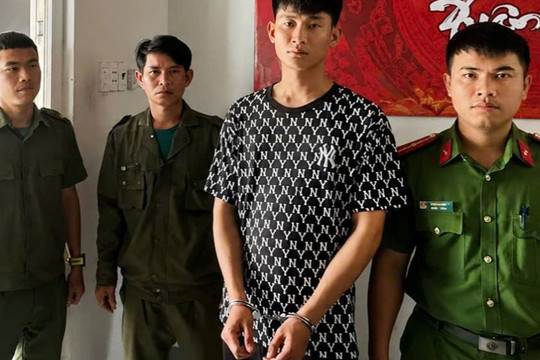 Mâu thuẫn trên Facebook, nam thanh niên mang kiếm chém người thương tích 52%