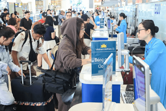 Cận 2/9, vé máy bay chiều đi, chiều về biến động ra sao?