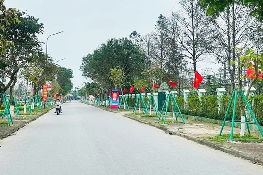 Người dân quê Bác đồng lòng hiến đất mở đường