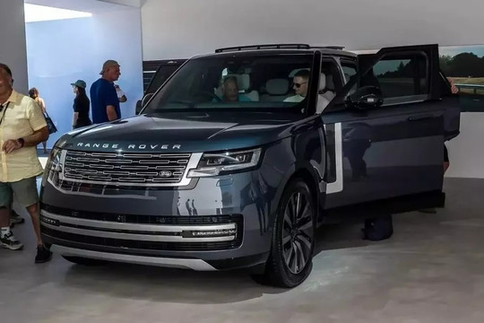 Tin xe 4/9: Range Rover Electric chạy gần 600 km/lần sạc, Ford Everest có máy V6