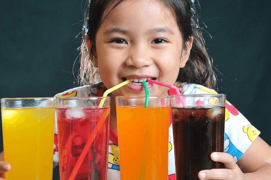 Giúp trẻ cai nghiện đồ ngọt và nước ngọt có gas hiệu quả