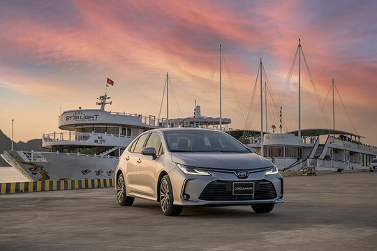 Đánh giá Toyota Corolla Altis 2026: Nâng cấp nền tảng TNGA cùng tùy chọn hybrid tiết kiệm