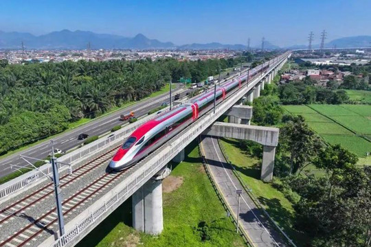 Dự án đường sắt tốc độ cao Bắc - Nam 67,34 tỷ USD đặt mục tiêu khởi công tháng 12/2027