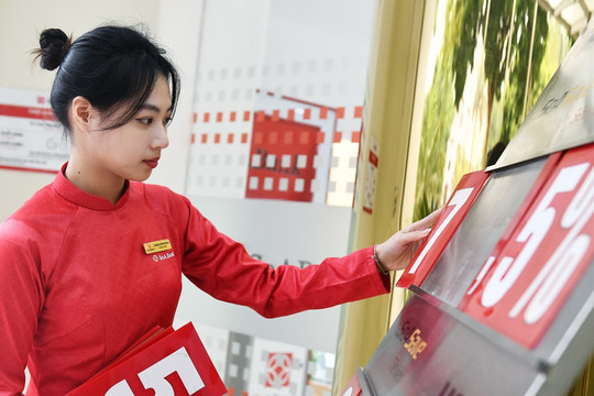 Lãi suất ngân hàng ngày 10/9/2026: Mức cao nhất 10%/năm với điều kiện số dư nghìn tỷ đồng