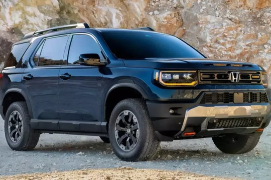 Tin xe 14/9: Honda Passport nâng gầm, BYD lộ SUV đấu với Rolls-Royce