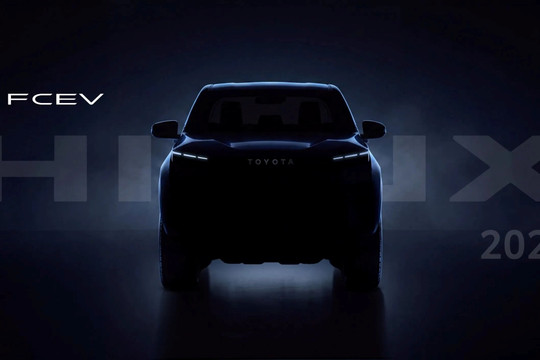 Toyota xác nhận bán tải Hilux chạy hydro sẽ mở bán năm 2028