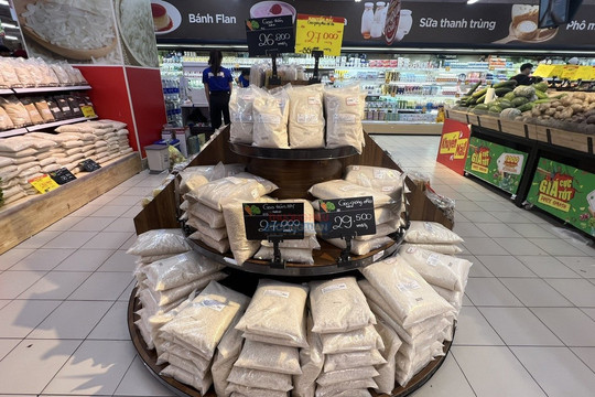 Giá lúa gạo hôm nay 22/9: Lúa tươi cao nhất 6.200 đồng/kg, gạo nguyên liệu tiếp tục giữ ổn định