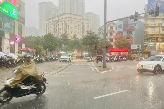 Miền Bắc giảm nhiệt, mưa dông xuất hiện một vài nơi