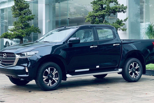 Tin xe 6/10: Mazda phát triển thế hệ mới của bán tải BT-50