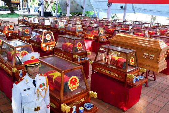 TP.HCM truy điệu, an táng 731 hài cốt liệt sĩ vào sáng 14/10