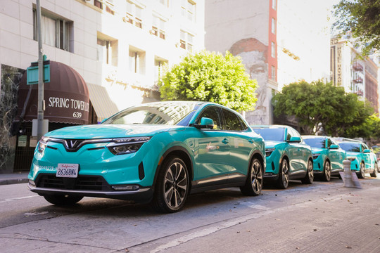 Green SM khai trương dịch vụ taxi thuần điện tại Mỹ
