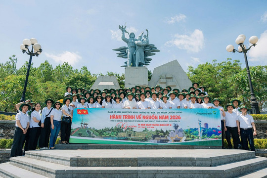 Công nghệ là công cụ, cán bộ là cái gốc!