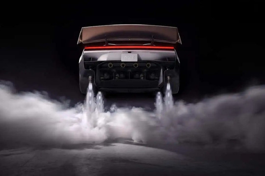 Video: Tesla Roadster - ô tô điện biết bay, xoay vòng trên không