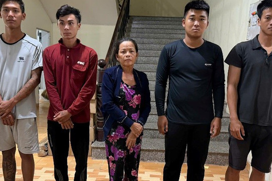 Thuê người chém chồng vi nghi ngờ 'ngoại tình'