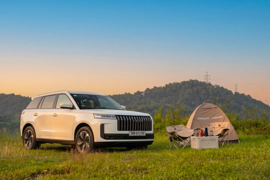 Jaecoo J5 SHS-H: SUV đô thị phong cách và tiện nghi cho phụ nữ hiện đại