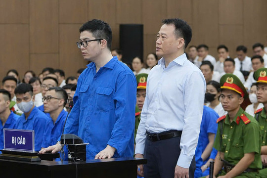 Van xin rút 3 tỷ đầu tư, bị hại vụ nhận về 168 USD để 'lấy lộc'