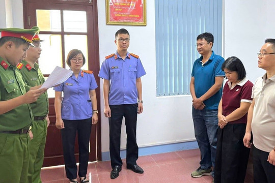 Khởi tố 3 cán bộ Chi nhánh phát triển quỹ đất