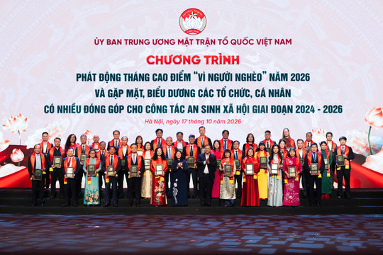 Gần 367 tỷ đồng ủng hộ Tháng cao điểm “Vì người nghèo”, ngay sau khi chương trình được phát động