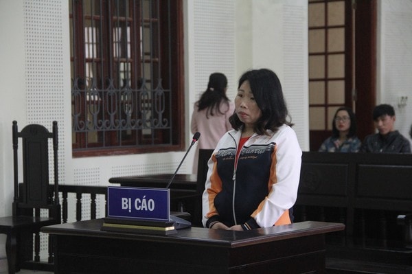 Xét xử vụ chị bán em gái sang Trung Quốc với giá 200 triệu đồng