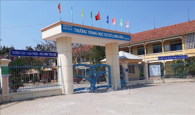 Thông báo kết quả điều tra vụ thầy giáo đánh học sinh vẹo cột sống