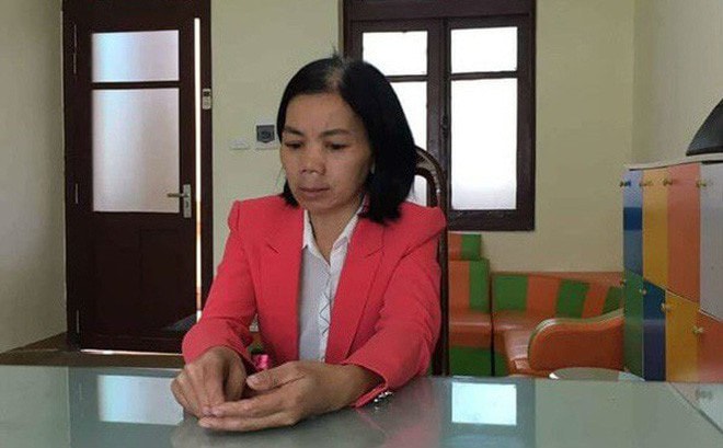 Tiến hành khám xét nhà của vợ chồng Bùi Văn Công trong vụ nữ sinh giao gà bị sát hại