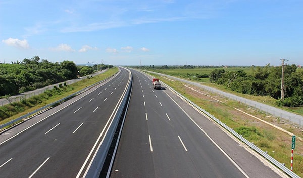 Đã có kế hoạch thông xe tuyến cao tốc Bắc - Nam phía Đông