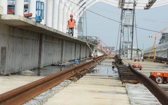 Chặn tuyến đường Cầu Giấy - Xuân Thủy trong 2 tháng để thi công metro Nhổn - Ga Hà Nội