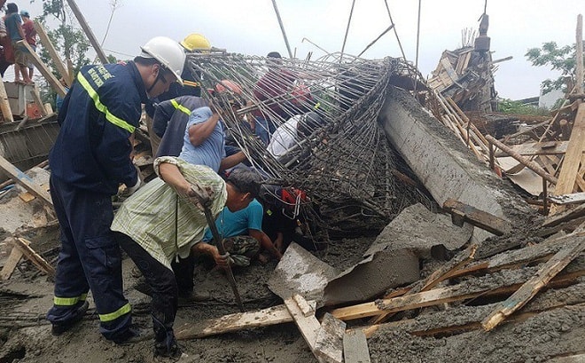 Sập giàn giáo công trình cây xăng, hàng chục người thương vong