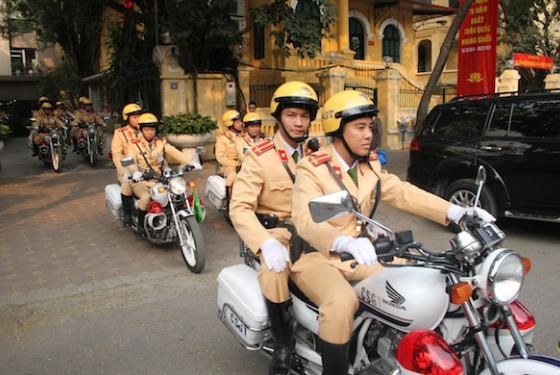 Phân luồng giao thông, tổ chức hướng đi tới sân vận động Mỹ Đình ngày 19/11