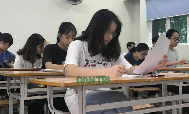 Bộ GD&ĐT lùi tiếp kì thi THPT quốc gia sang tháng 8