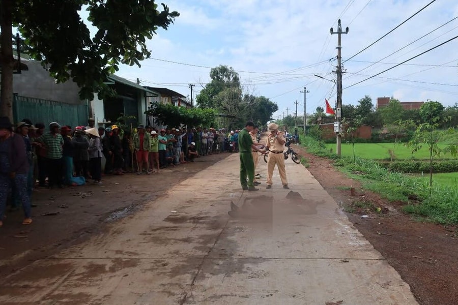 Tài xế xe tải tông chết người rồi cầm lái bỏ trốn khỏi hiện trường