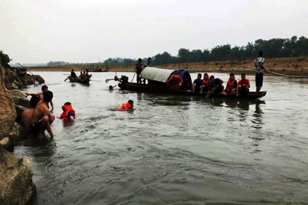 Đi mò trai, nam sinh lớp 10 đuối nước thương tâm