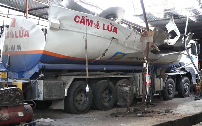 Liên tiếp xảy ra các vụ nổ xe bồn khiến nhiều người thương vong 