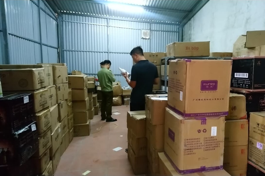 Hà Nội: Thu giữ hơn chục nghìn sản phẩm mang nhãn hiệu Bi bop