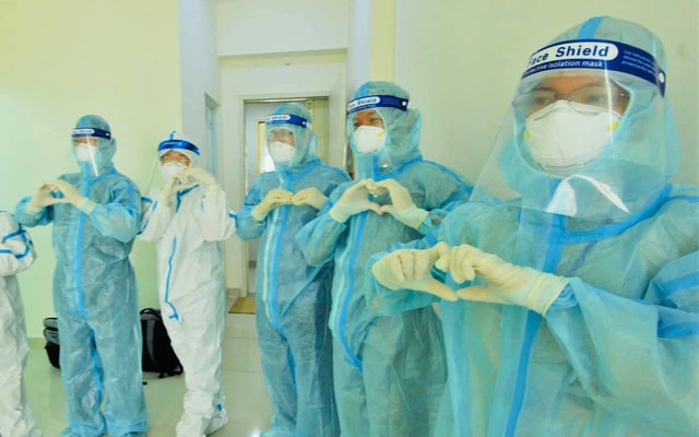 Những lá thư thời COVID-19: Chỉ cần có tình thương, chúng ta sẽ chiến thắng!