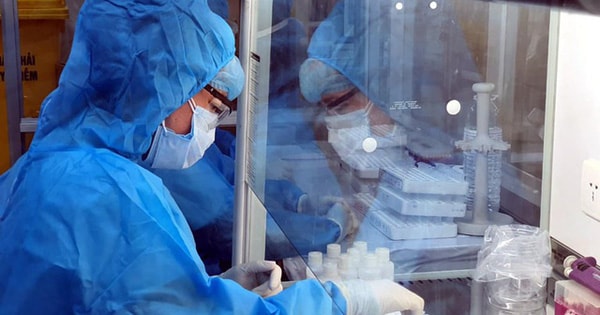 Sáng 2/3: Gần 3.900 bệnh nhân COVID-19 nặng đang điều trị; Trẻ dưới 12 tuổi là F0 có được dùng thuốc Remdesivir không?