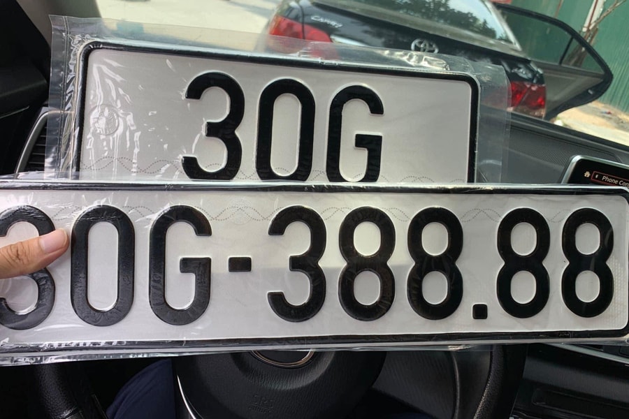 Người trúng đấu giá biển số xe sẽ được hưởng quyền lợi gì?