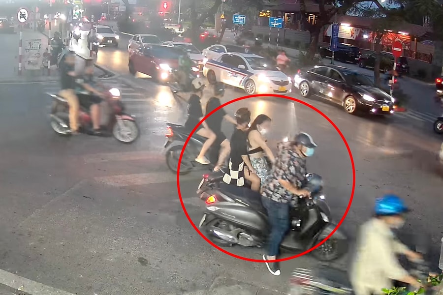 Cô gái bị sàm sỡ giữa phố Hà Nội và hàng loạt vụ việc tương tự gây phẫn nộ