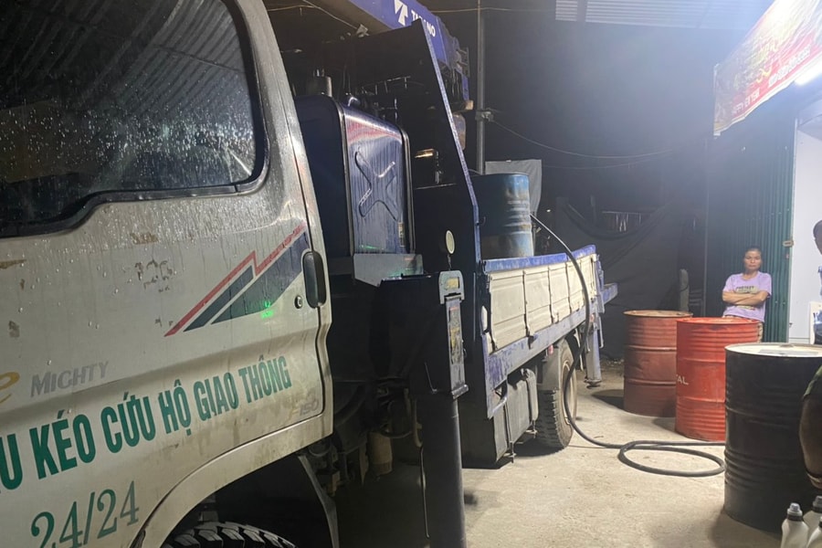 Hà Nội: Tạm giữ hơn 1.000 lít xăng dầu chưa rõ nguồn gốc