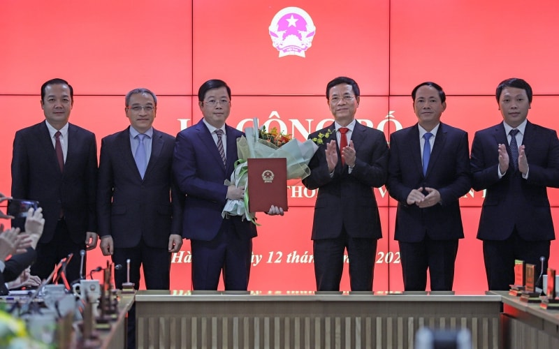 Trao quyết định bổ nhiệm Thứ trưởng Bộ Thông tin và Truyền thông Nguyễn Thanh Lâm