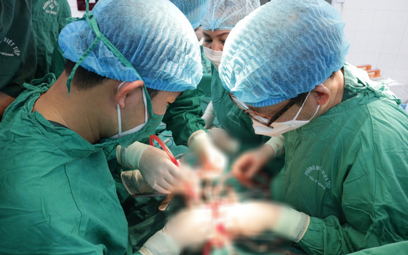 Hai Bệnh viện Hà Nội – Hải Phòng phối hợp phẫu thuật tim cho bệnh nhân